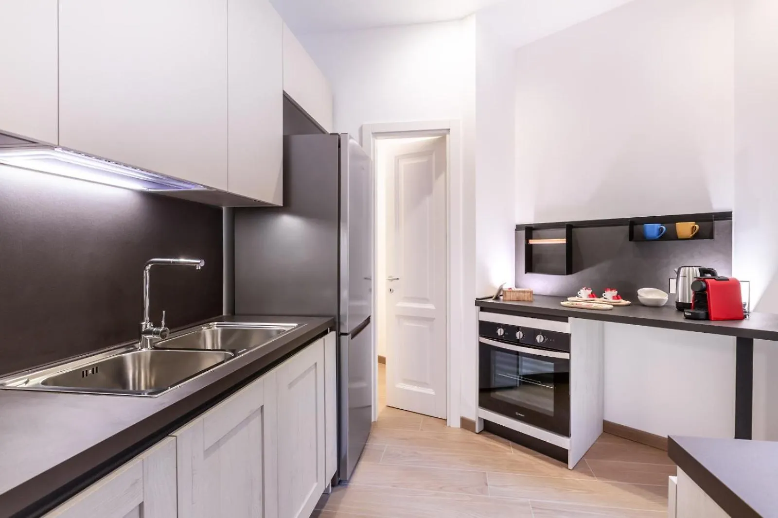 Exclusive Apartment In The Centre Of Rome 204