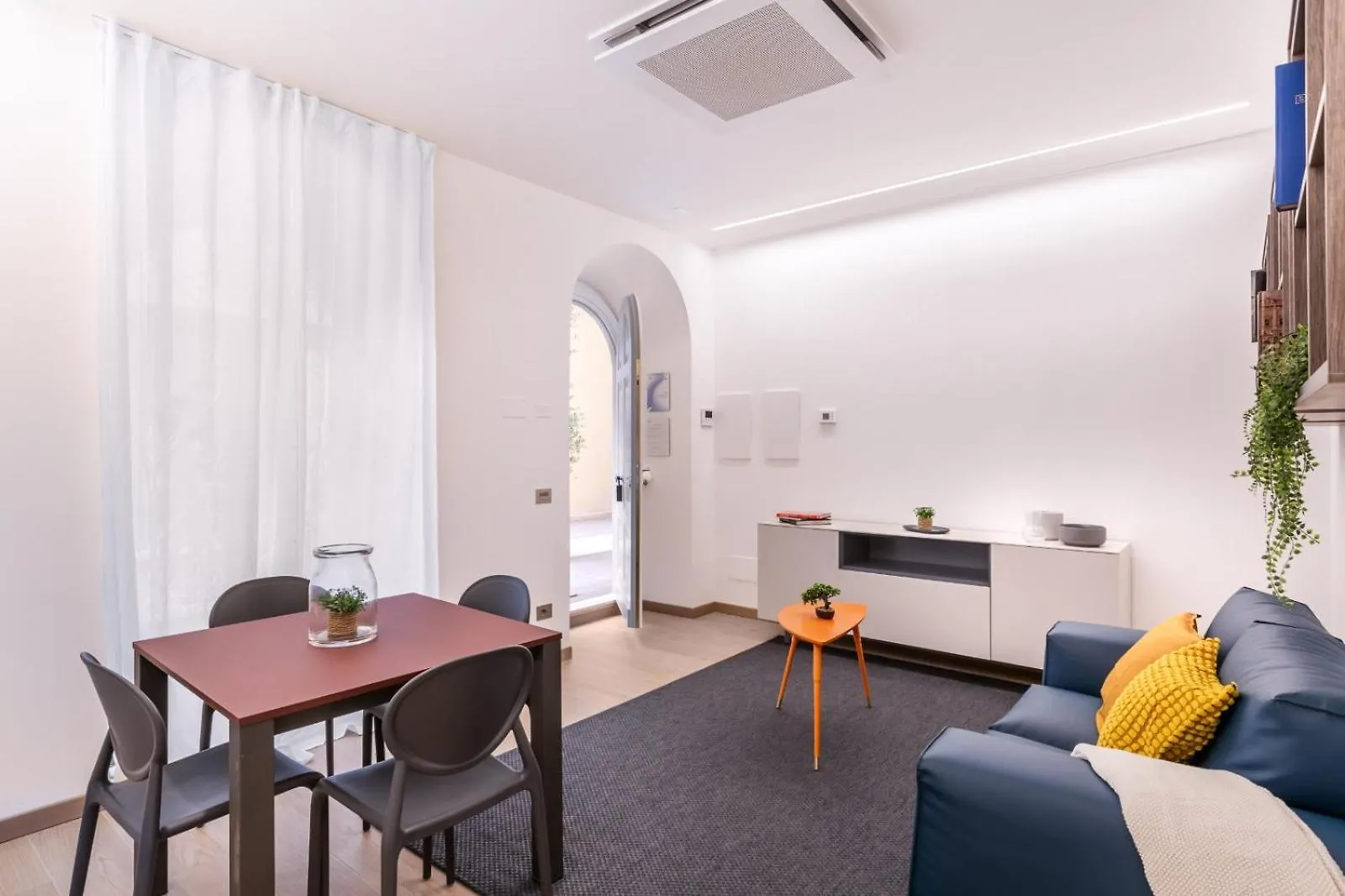 Exclusive Apartment In The Centre Of Rome 204