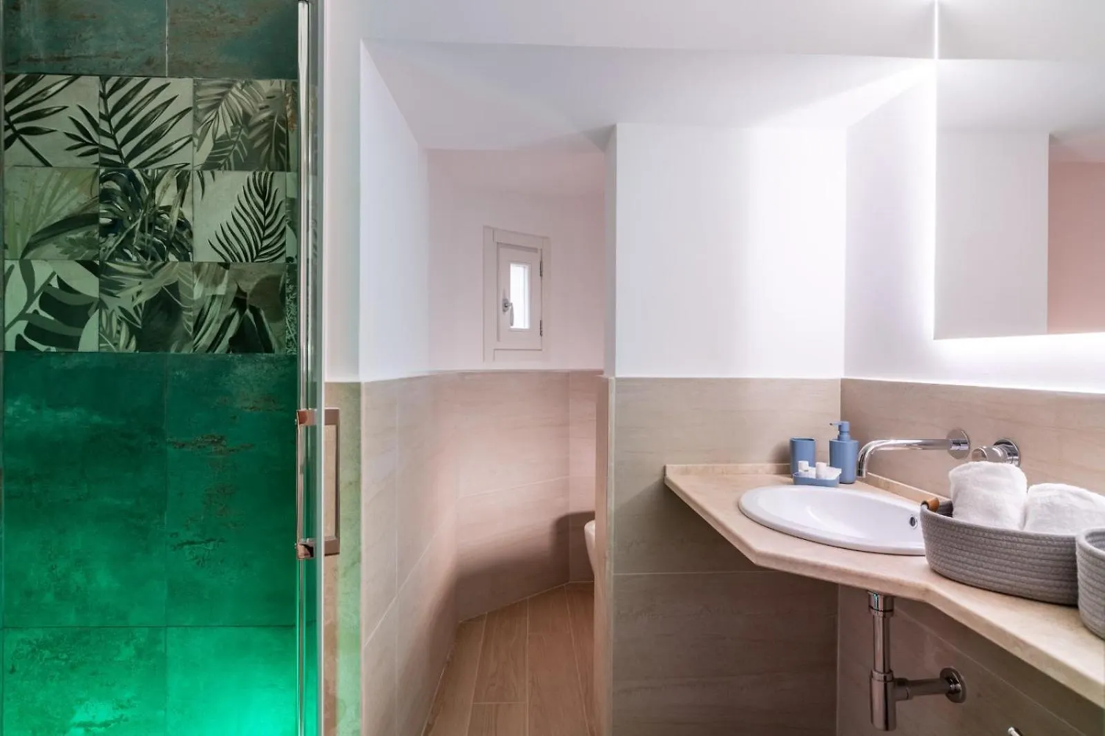 Exclusive Apartment In The Centre Of Rome 204 0*,  Italy
