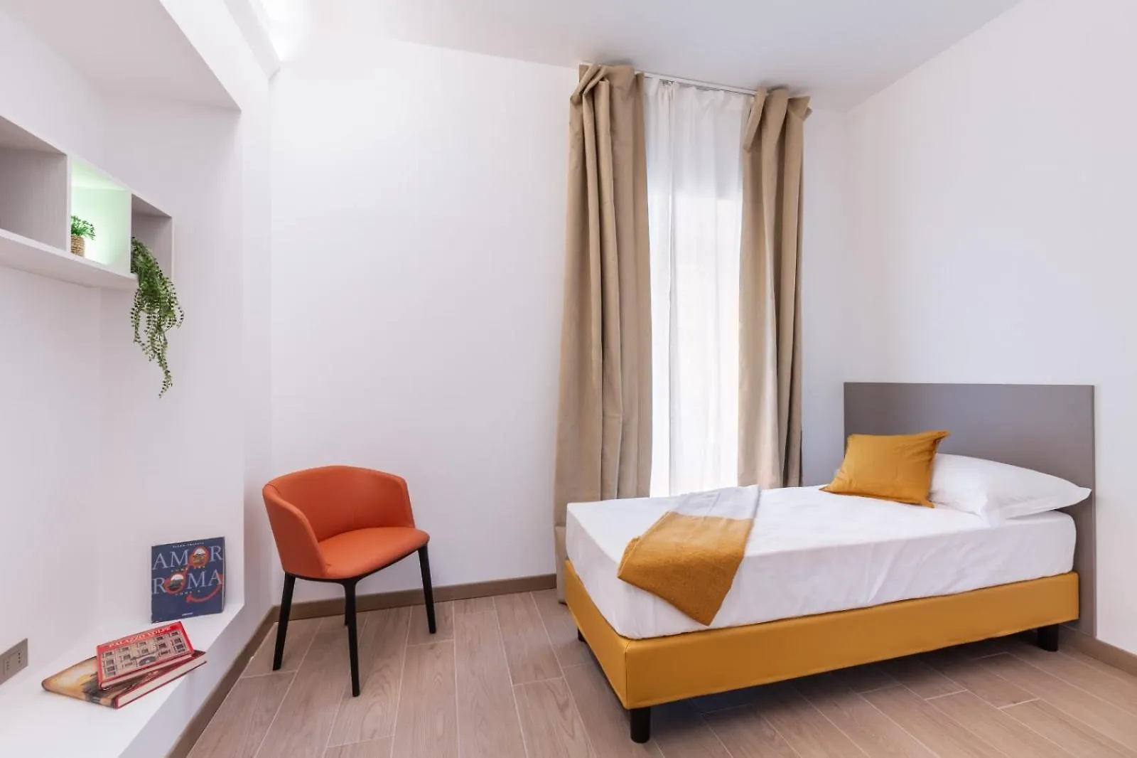Exclusive Apartment In The Centre Of Rome 204